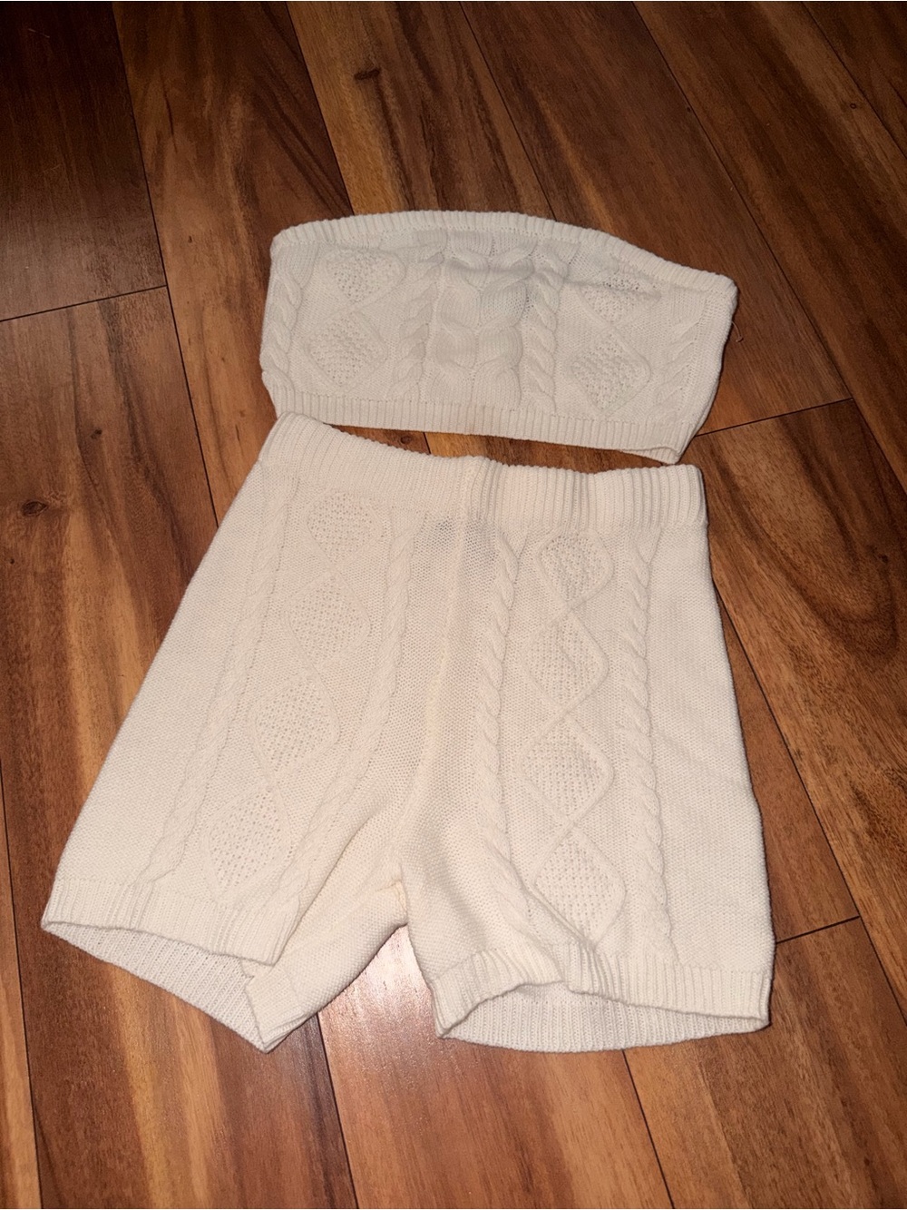 Cream Cable-Knit Women's Shorts - Cozy Knitwear